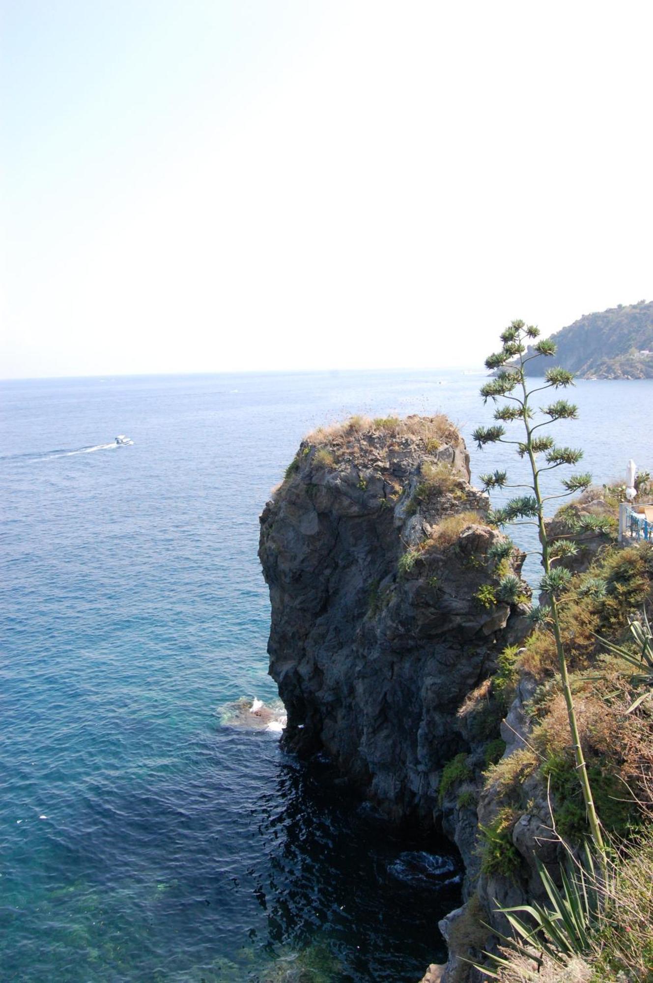 Hotel Giardino Sul Mare Lipari  Exterior foto