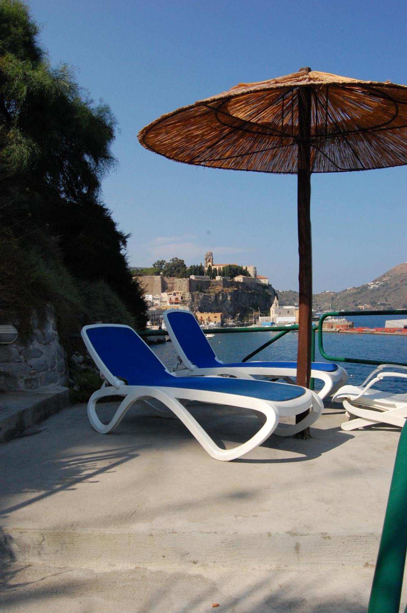 Hotel Giardino Sul Mare Lipari  Exterior foto